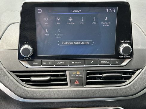 Used 2020 Nissan Altima 2.5 SR FWD image 13