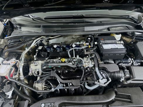 Used 2024 Toyota Corolla LE image 30