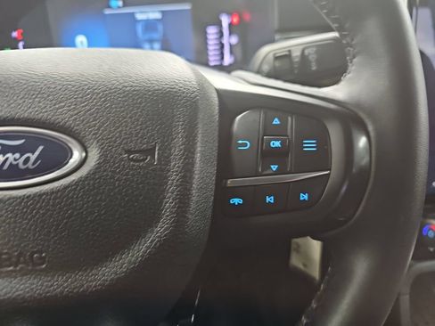 Used 2025 Ford Ranger XLT w/ Equipment Group 301A High AWD/4WD image 17