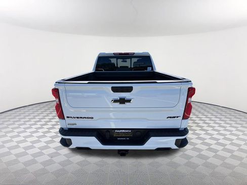 Certified 2025 Chevrolet Silverado 1500 LTZ AWD/4WD image 6