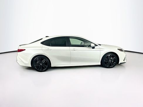 Used 2026 Toyota Camry XSE AWD/4WD image 10