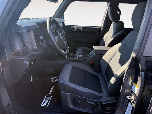 Certified 2025 Ford Bronco Big Bend image 10