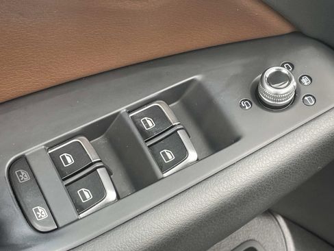 Used 2017 Audi Q5 2.0T Premium Plus image 15