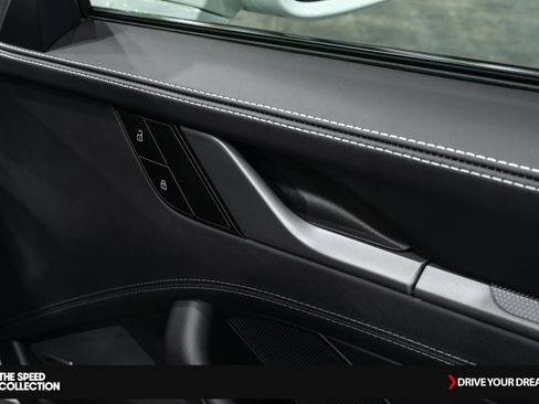 Used 2022 Porsche 911 Carrera S w/ Premium Package image 18