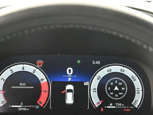 Used 2025 Toyota Highlander XSE image 13