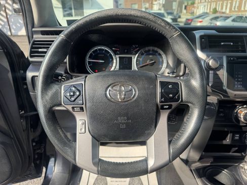 Used 2016 Toyota 4Runner SR5 Premium AWD/4WD image 16