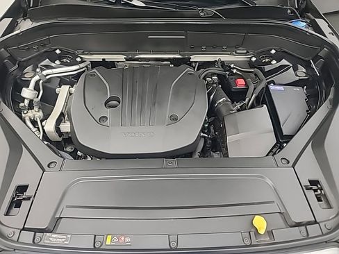 Used 2023 Volvo XC90 B5 Core w/ Protection Package Premier AWD/4WD image 42
