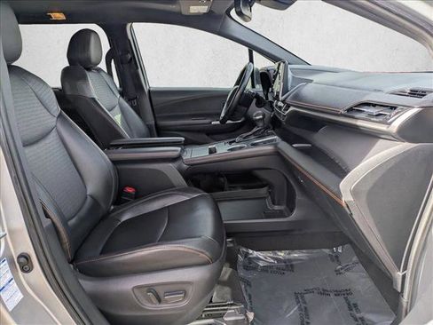 Used 2022 Toyota Sienna XSE image 23