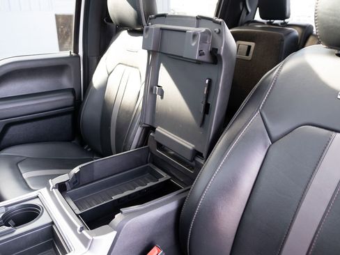 Used 2018 Ford F450 Platinum w/ Platinum Ultimate Package image 9