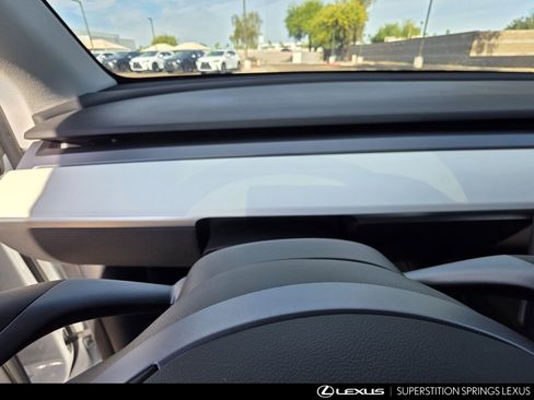 Used 2021 Tesla Model Y Performance image 24