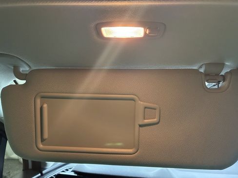 Used 2022 Kia Sorento EX FWD image 16