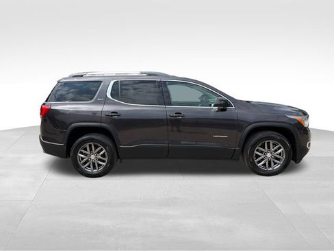 Used 2017 GMC Acadia SLT AWD/4WD image 2