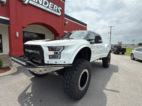 Used 2022 Ford F250 Lariat w/ Lariat Ultimate Package AWD/4WD image 81