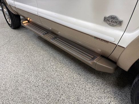 Used 2012 Ford F250 King Ranch w/ FX4 Off Road Pkg image 69