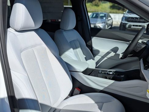 New 2026 Jeep Cherokee Laredo AWD/4WD image 26