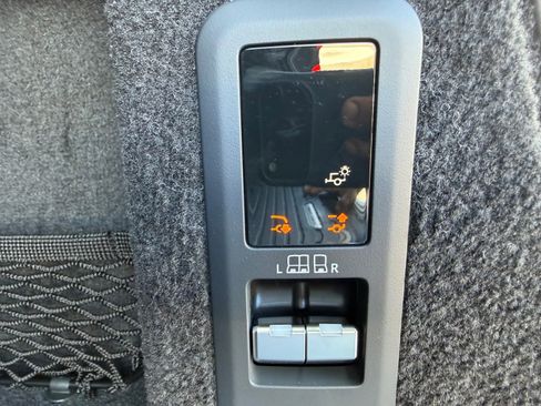 New 2026 Land Rover Range Rover Sport Autobiography image 35