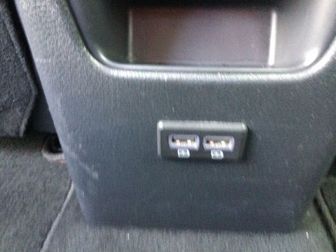 Used 2017 Nissan Sentra NISMO w/ NISMO Premium Package FWD image 19