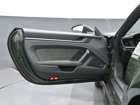 Certified 2026 Porsche 911 GT3 RWD image 8