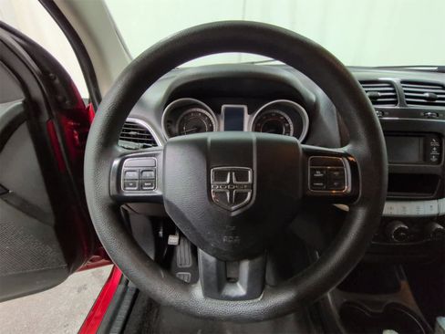 Certified 2018 Dodge Journey SE image 22