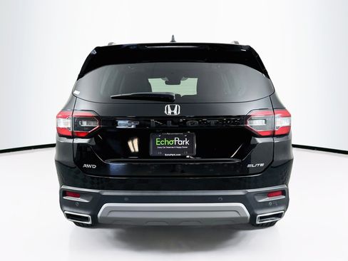 Used 2023 Honda Pilot Elite image 7