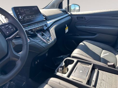 New 2026 Honda Odyssey EX-L image 10