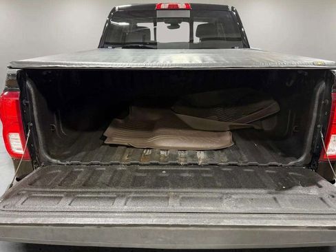 Used 2017 Chevrolet Silverado 1500 High Country image 27