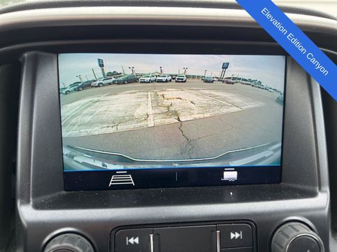 Used 2022 GMC Canyon Elevation image 14