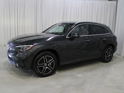 Used 2023 Mercedes-Benz GLC 300 4MATIC image 27