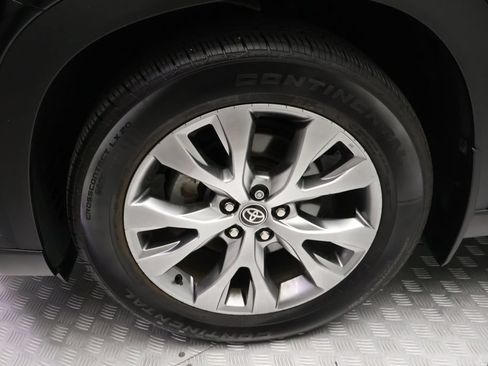 Certified 2024 Toyota Grand Highlander AWD Hybrid image 4