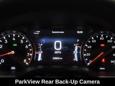 Used 2025 Jeep Compass Latitude w/ Sun & Sound Group AWD/4WD image 17