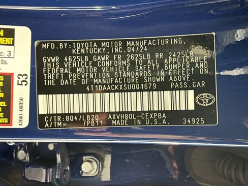 Used 2025 Toyota Camry XSE FWD image 19