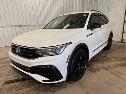 Certified 2023 Volkswagen Tiguan SE R-Line