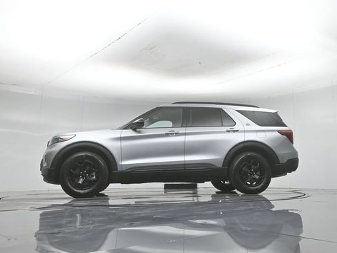 Certified 2023 Ford Explorer Timberline w/ Timberline Technology Package AWD/4WD image 56