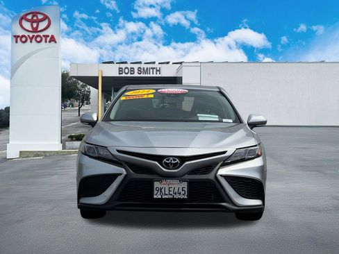 Certified 2024 Toyota Camry SE image 3