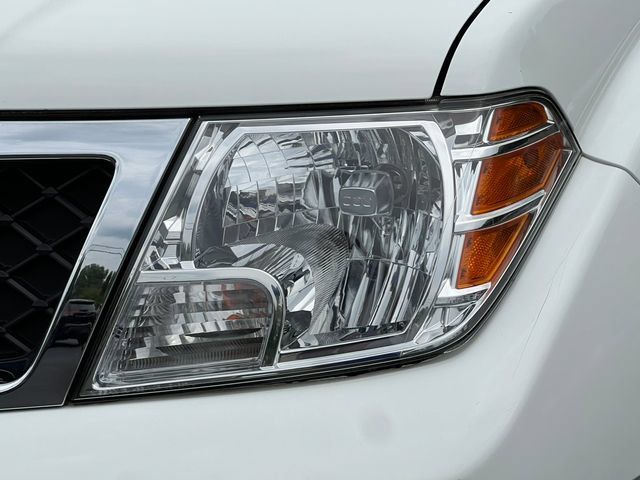 Used 2019 Nissan Frontier S RWD image 23