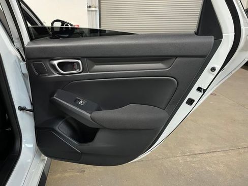 Used 2024 Honda Civic Sport image 17