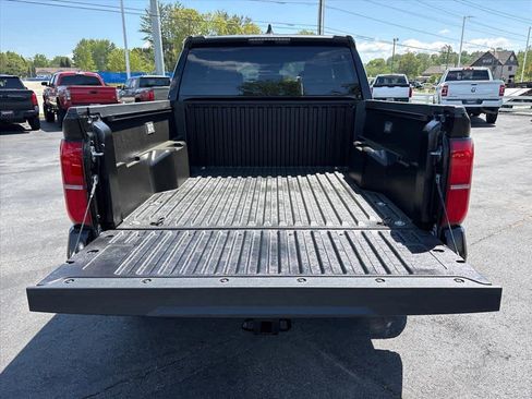 New 2026 Toyota Tacoma SR5 AWD/4WD image 29