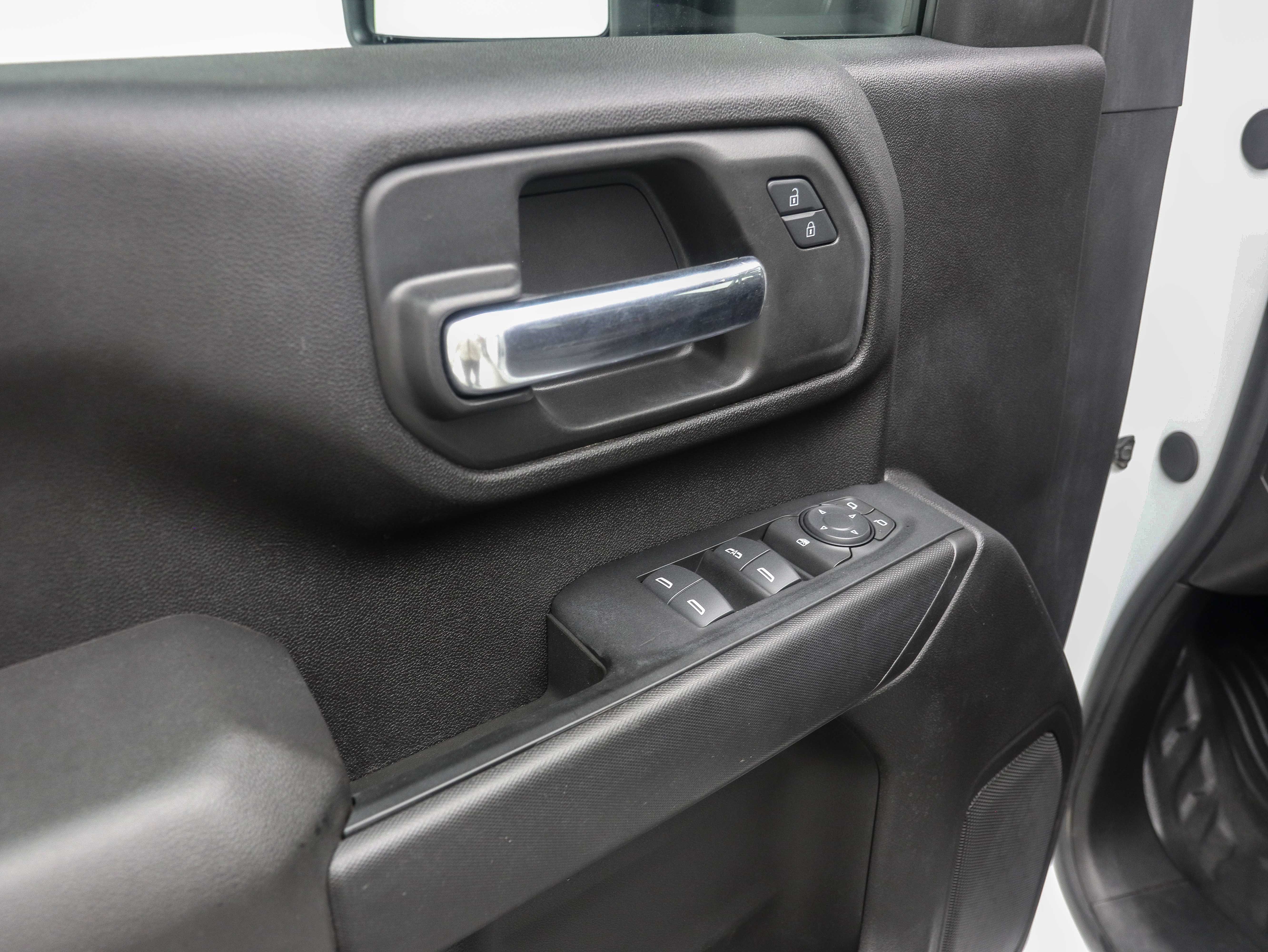 Used 2024 GMC Sierra 3500 Pro w/ Convenience Package AWD/4WD image 17