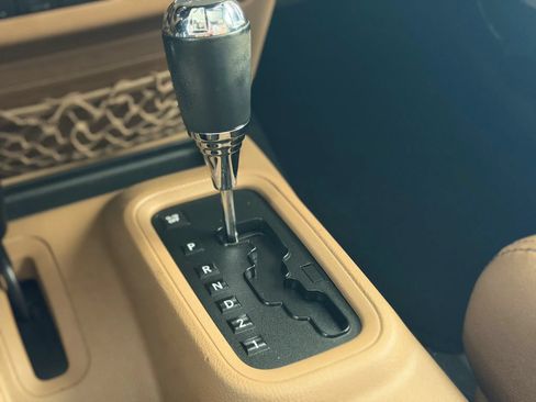 Used 2011 Jeep Wrangler Unlimited Rubicon w/ Dual Top Group AWD/4WD image 33