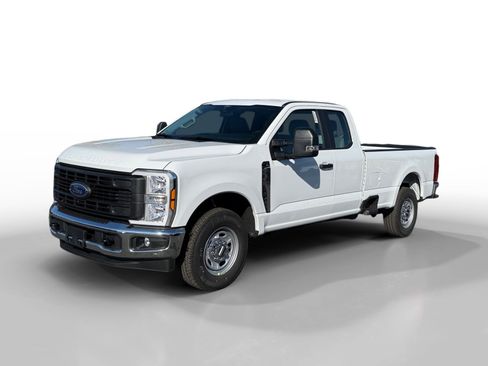 New 2026 Ford F250 XL w/ XL Chrome Package image 1