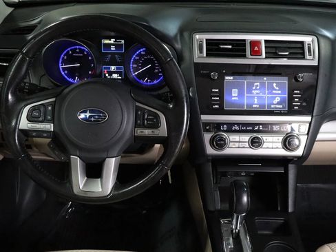 Used 2016 Subaru Outback 2.5i Premium image 16