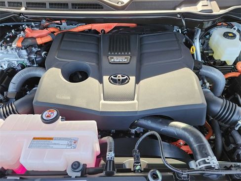 New 2026 Toyota Sequoia Platinum image 23