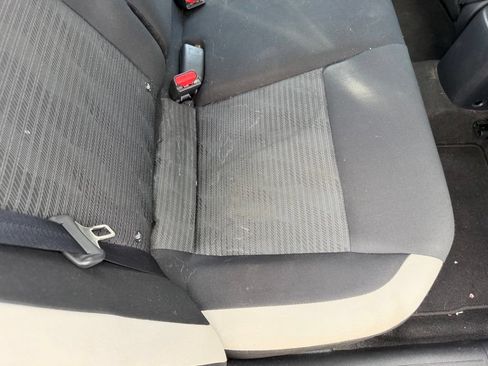 Used 2021 Nissan Versa SV FWD image 18