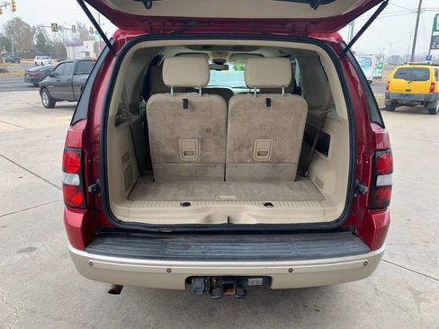Used 2006 Ford Explorer Eddie Bauer image 9