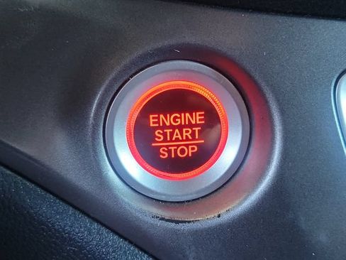 Used 2022 Honda Pilot Sport image 12