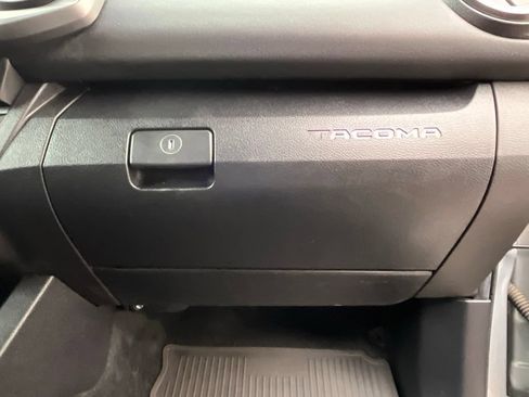 Used 2023 Toyota Tacoma TRD Sport AWD/4WD image 22