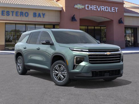 New 2027 Chevrolet Traverse LT w/ Driver Confidence Package FWD image 7