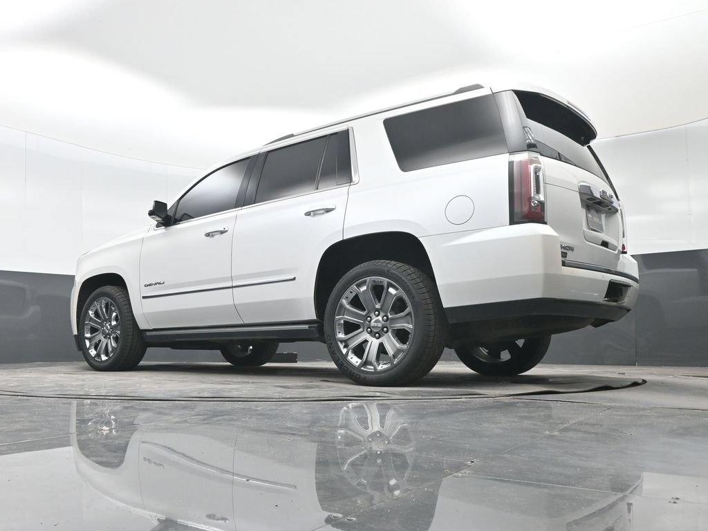 Used 2016 GMC Yukon Denali w/ Open Road Package AWD/4WD image 28