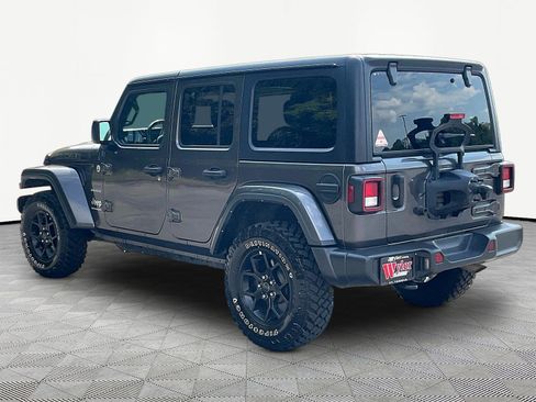 Used 2023 Jeep Wrangler Unlimited Sahara AWD/4WD image 4