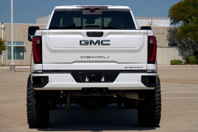Used 2024 GMC Sierra 2500 Denali Ultimate w/ Max Trailering Package AWD/4WD image 11